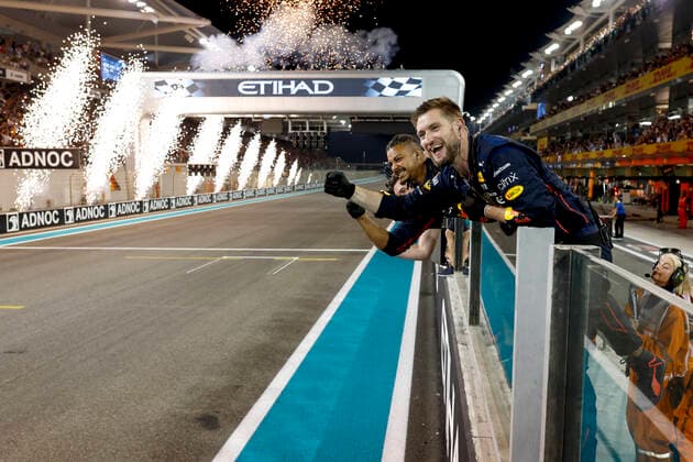 Sport Bilder des Tages Oracle Red Bull Racing team, F1 Grand Prix of Abu Dhabi at Yas Marina Circuit on November 20, 2022 in Abu Dhabi, United Arab Emirates. (Photo by HOCH ZWEI) Abu Dhabi United Arab Emirates