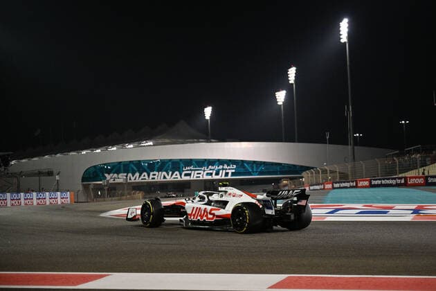 November 20, 2022, Yas Island-Abu Dhabi, Mezzolombardo, United Arab Emirates: German driver MICK SCHUMACHER ( Haas F1 Team) drives during the 2022 FIA Formula 1 Abu Dhabi Grand Prix at Yas Marina Circuit in Yas Island, Abu Dhabi. Verstappen wins. Yas Island-Abu Dhabi United Arab Emirates - ZUMAf150 20221120_zsp_f150_043 Copyright: xDaisyxFacinellix