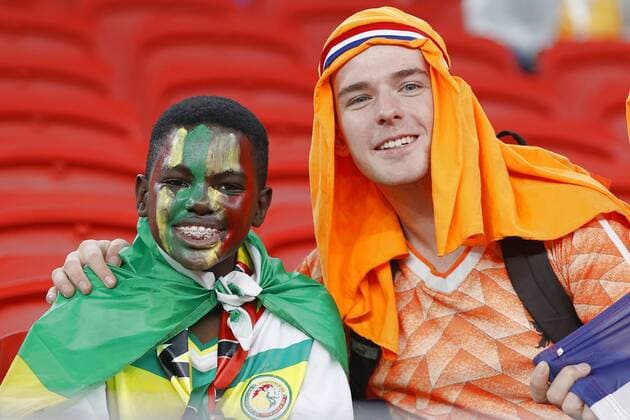 DOHA, 21-11-2022 Al Thumama Stadium World Cup 2022 in Qatar game between Senegal and Netherlands. Fans of both teams Senegal - Netherlands  x19306945x Copyright: