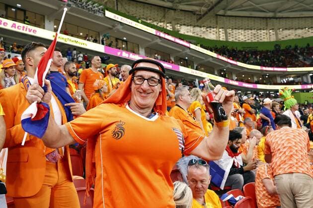 Sport Themen der Woche KW47 Sport Bilder des Tages DOHA - The Titsman Harry Goudsblom ahead of the FIFA World Cup, WM, Weltmeisterschaft, Fussball Qatar 2022 group A match between Senegal and the Netherlands at Al Thumama Stadium on November 21, 2022 in Doha, Qatar. ANP MAURICE VAN STONE FIFA World Cup Qatar 2022 2022 xVIxANPxSportx xxANPxIVx *** DOHA The Titsman Harry Goudsblom ahead of the FIFA World Cup Qatar 2022 group A match between Senegal and the Netherlands at Al Thumama Stadium on November 21, 2022 in Doha, Qatar ANP MAURICE VAN STONE FIFA World Cup Qatar 2022 2022 xVIxANPxSportx xxANPxIVx 458167184 originalFilename: 458167184.jpg