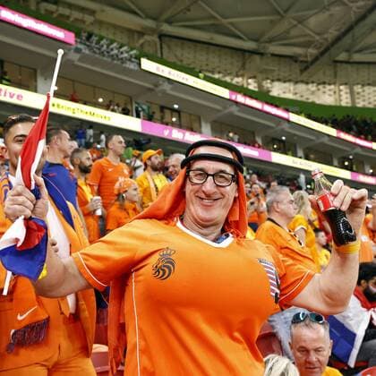 DOHA - The Titsman Harry Goudsblom ahead of the FIFA World Cup, WM, Weltmeisterschaft, Fussball Qatar 2022 group A match between Senegal and the Netherlands at Al Thumama Stadium on November 21, 2022 in Doha, Qatar. ANP MAURICE VAN STONE FIFA World Cup Qatar 2022 2022 xVIxANPxSportx xxANPxIVx *** DOHA The Titsman Harry Goudsblom ahead of the FIFA World Cup Qatar 2022 group A match between Senegal and the Netherlands at Al Thumama Stadium on November 21, 2022 in Doha, Qatar ANP MAURICE VAN STONE FIFA World Cup Qatar 2022 2022 xVIxANPxSportx xxANPxIVx 458167238 originalFilename: 458167238.jpg