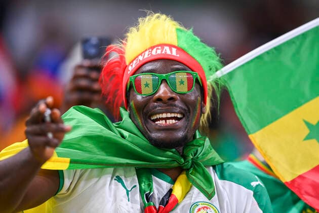 FUSSBALL WM 2022 VORRUNDE GRUPPE B Senegal - Niederlande 21.11.2022 Fan aus dem Senegal. *** FOOTBALL WORLD CUP 2022 PRE-ROUND GROUP B Senegal Netherlands 21 11 2022 Fan from Senegal
