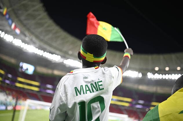 Foto Fabio Ferrari LaPresse 21 Novembre 2022 Doha, Qatar - - Calcio - Qatar 2022 - Coppa del Mondo Fifa - Senegal vs Netherlands - Gruppo A - Fase a Gironi - Al Thumama Stadium. Nella foto: i tifosi del Senegal November 21, 2022 Doha, Qatar - sport - Soccer - Qatar 2022- FIFA World Cup, WM, Weltmeisterschaft, Fussball - Senegal vs Netherlands - Group A - group stage - Al Thumama Stadium. In the pic: Senegal fans  Copyright: xFabioxFerrari LaPressex