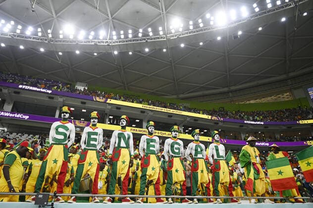 Foto Fabio Ferrari LaPresse 21 Novembre 2022 Doha, Qatar - - Calcio - Qatar 2022 - Coppa del Mondo Fifa - Senegal vs Netherlands - Gruppo A - Fase a Gironi - Al Thumama Stadium. Nella foto: tifosi del Senegal November 21, 2022 Doha, Qatar - sport - Soccer - Qatar 2022- FIFA World Cup, WM, Weltmeisterschaft, Fussball - Senegal vs Netherlands - Group A - group stage - Al Thumama Stadium. In the pic: Senegal supporters  Copyright: xFabioxFerrari LaPressex