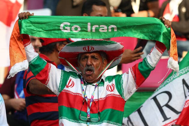 An Iran fan supports his team during the 2022 FIFA World Cup, WM, Weltmeisterschaft, Fussball Group B match at the Khalifa International Stadium in Doha, Qatar on November 21, 2022.  DOH20221121113 CHRISxBRUNSKILL