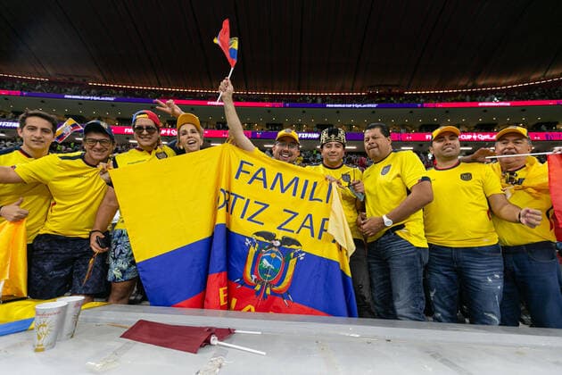 Al Bayt Stadium AL KHOR, QATAR - NOVEMBER 20: EcuadorÂ s supporters before FIFA World Cup, WM, Weltmeisterschaft, Fussball Qatar 2022 group A match between Qatar and Ecuador at Al Bayt Stadium on November 20, 2022 in Al Khor, Qatar. (Photo by Florencia Tan Jun PxImages) (Florencia Tan Jun SPP)  Copyright: xFlorenciaxTanxJunx xSPPx spp-en-FlTaJu-ftj221120011_qatar-ecuador