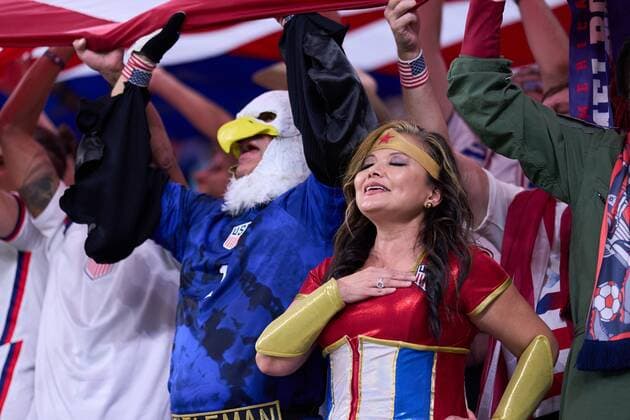 RECORD DATE NOT STATED FIFA World Cup, WM, Weltmeisterschaft, Fussball Qatar 2022 United States vs Wales Fans o Aficion during the game United States (USA) vs Wales, Corresponding to Group B of the FIFA World Cup Qatar 2022, at Ahmad bin Ali Stadium, Al Rayyan, November 21, 2022. <br><br> Fans o Aficion durante el partido Estados Unidos (EUA) vs Gales, correspondiente al Grupo B de la Copa Mundial de la FIFA Qatar 2022, en el Estadio Ahmad bin Ali, Al Rayyan, 21 de noviembre de 2022. AL RAYYAN DOHA QATAR  Copyright: xCristianxdexMarchenax 20221121135917_FWC_Q22_GB_USA_WAL_FANS250
