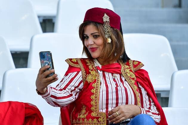 RECORD DATE NOT STATED FIFA World Cup, WM, Weltmeisterschaft, Fussball Qatar 2022 Denmark vs Tunisia Fans o Aficion during the game Denmark vs Tunisia, Corresponding to Group D of the FIFA World Cup Qatar 2022, at Education City Stadium, Al Rayyan, November 22, 2022. <br><br> Fans o Aficion durante el partido Dinamarca vs Tunez, correspondiente al Grupo D de la Copa Mundial de la FIFA Qatar 2022, en el Estadio Ciudad de la Educacion, Al Rayyan, 22 de noviembre de 2022. AL RAYYAN DOHA QATAR  Copyright: xIsaacxOrtizx 20221122_5933
