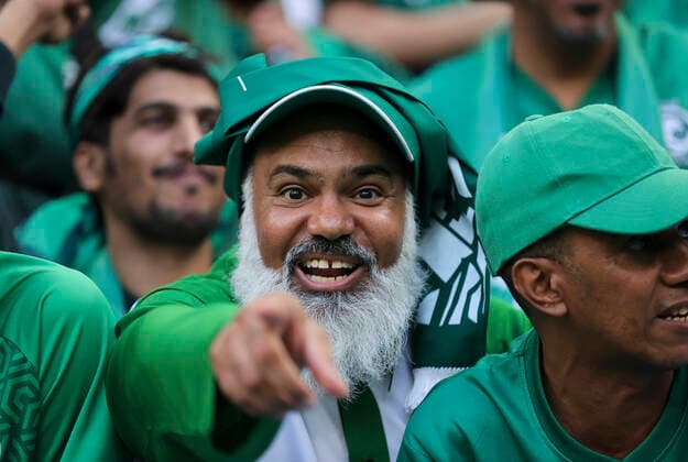 Argentina v Saudi Arabia 2022 FIFA World Cup, WM, Weltmeisterschaft, Fussball A Saudi Arabia fan celebrates after the 2022 FIFA World Cup Group C match at Lusail Stadium, Lusail Content Not Available For UK Newspapers Copyright: xPaulxChestertonx FIL-17637-0262 UK Newspapers OUT