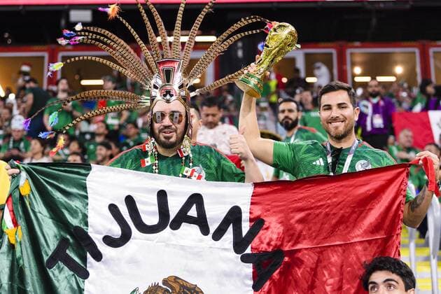 RECORD DATE NOT STATED FIFA World Cup, WM, Weltmeisterschaft, Fussball Qatar 2022 Mexico vs Poland Fans o Aficion during the game Mexican national team, Nationalteam (Mexico) vs Poland, Corresponding to Group C of the FIFA World Cup Qatar 2022, at 974 Stadium, Ras Abu Aboud, November 22, 2022. <br><br> Fans o Aficion durante el partido Seleccion Nacional Mexicana (Mexico) vs Polonia, correspondiente al Grupo C de la Copa Mundial de la FIFA Qatar 2022, en el Estadio 974, Ras Abu Aboud, 22 de noviembre de 2022. RAS ABU ABOUD DOHA QATAR  Copyright: xMarcioxMachadox 20221122_6507