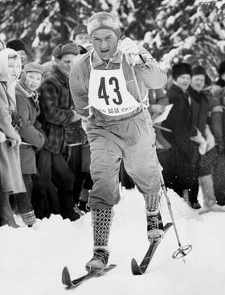 ARKIV Finlands Veikko Hakulinen i full fart i Cortina 1956 CORTINA PB-KOD: 51 x51x *** ARCHIVE Finlands Veikko Hakulinen at full speed in Cortina 1956 CORTINA PB KOD 51 x51x  Copyright: xOLLExSEIJBOLDx VEIKKO HAKULINEN