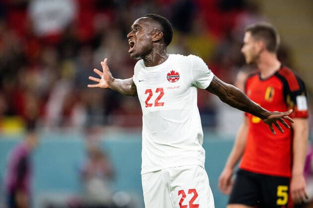 221123 Richie Laryea of Canada looks dejected during the FIFA World Cup, WM, Weltmeisterschaft, Fussball 2022 football match between Belgium and Canada on November 23, 2022 in Doha. Photo: Joel Marklund BILDBYRAN kod JM JM0385 bbeng fotboll football soccer fotball vm fotbolls-vm fotball-vm fotbolls-vm 2022 fifa world cup 2022 belgien belgium kanada canada depp Copyright: JOELxMARKLUND BB221123JM124