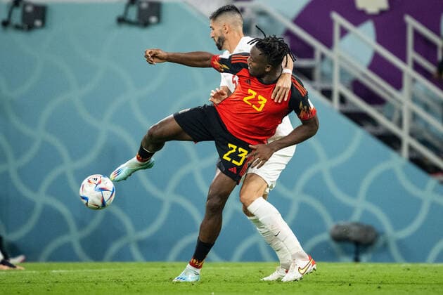 221123 Michy Batshuayi of Belgium and Steven Vitoria of Canada during the FIFA World Cup, WM, Weltmeisterschaft, Fussball 2022 football match between Belgium and Canada on November 23, 2022 in Doha. Photo: Joel Marklund BILDBYRAN kod JM JM0385 bbeng fotboll football soccer fotball vm fotbolls-vm fotball-vm fotbolls-vm 2022 fifa world cup 2022 belgien belgium kanada canada Copyright: JOELxMARKLUND BB221123JM139