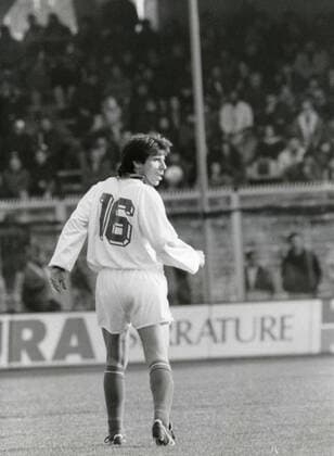 Italian football player Gianfranco Zola, 1990s 