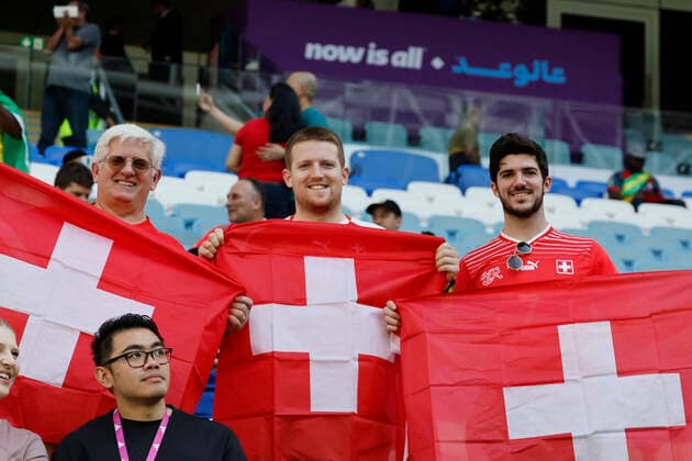 Coupe du Monde de football au Qatar. Suisse - Cameroun (1-0). November 24 2022 - Doha, Qatar : Soccer World Cup Qatar 2022 Group Stage Group G match Switzerland vs Cameroon. Switzerland won 1-0. Switzerland fans seen here. (Photo Henri Szwarc Starface) 286314 2022-11-24 Doha Qatar  Copyright: xHenrixSwzarcx xStarfacex 0194974297st