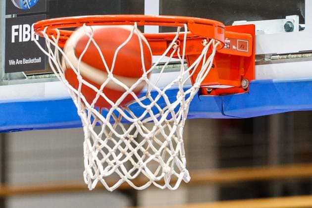 Ball in der Reuse; Symbolbild, Korbwurf, 11 24 2022, Weissenfels (Deutschland), Basketball, FIBA Women s Eurobasket Qulifiers, GER-BIH