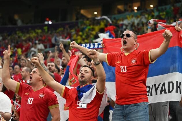 Qatar Soccer World Cup Brazil - Serbia 8324080 24.11.2022 Serbia s fans cheers their team before the start of the Qatar 2022 World Cup Group G soccer match between Brazil and Serbia at the Lusail Stadium in Lusail, Qatar. Grigory Sysoev Sputnik Lusail Qatar  Copyright: xGrigoryxSysoevx