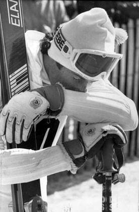 Bad Kleinkirchheim 1982-03-17 Ingemar Stenmark deppar efter en 17:e plats i dagens tävling. Besvikelsens ögonblick. Inte sen 1973 har Ingemar fatt sa mycket stryk. Bad Kleinkirchheim Österrike x36x *** Bad Kleinkirchheim 1982 03 17 Ingemar Stenmark drops after a 17th place in todays competition Moment of disappointment Not since 1973 has Ingemar taken so much beating Bad Kleinkirchheim Austria x36x  Copyright: xTommyxPedersen Expressen TTx INGEMAR STENMARK DEPPAR