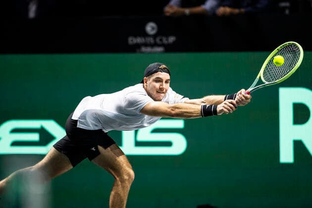 Jan-Lennard Struff of Deutschland ESP, Deutschland vs. Kanada, Tennis Davis Cup, Viertelfinale, 24.11.2022 ESP, Deutschland vs. Kanada, Tennis Davis Cup, Viertelfinale, 24.11.2022 Malaga Copyright: xEibner-Pressefoto OmarxArnaux EP_EER