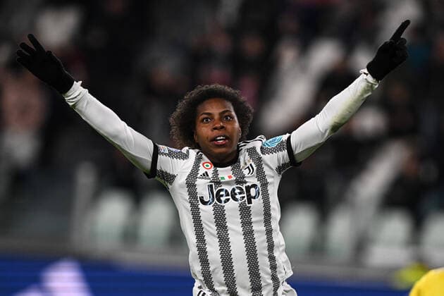 Sport Themen der Woche KW47 Sport Bilder des Tages Lineth Beerensteyn (18 Juventus FC) celebrates the 1-00 during the UEFA Womens Champions League group stage, 3 round match between Juventus and Servette Chenois at Allianz Stadium in Turin, Italy Soccer (Cristiano Mazzi SPP)  Copyright: xCristianoxMazzix xSPPx spp-en-CrMaSp-CM1_9186