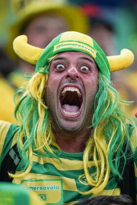LUSAIL, QATAR - NOVEMBER 24: Fan of Brazil is excited for a photo before the FIFA World Cup, WM, Weltmeisterschaft, Fussball Qatar 2022 group G match between Brazil and Serbia on November 24, 2022, at Lusail Stadium in Lusail, Qatar. (Photo by Florencia Tan Jun PxImages Icon Sportswire) SOCCER: NOV 24 FIFA World Cup - Serbia v Brazil Icon221124904