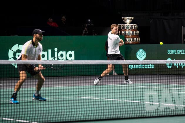 Kevin Krawietz and Tim Puetz of Deutschland ESP, Deutschland vs. Kanada, Tennis Davis Cup, Viertelfinale, 24.11.2022 ESP, Deutschland vs. Kanada, Tennis Davis Cup, Viertelfinale, 24.11.2022 Malaga Copyright: xEibner-Pressefoto OmarxArnaux EP_EER