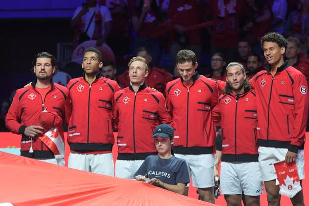 MALAGA, SPAIN - NOVEMBER 24: Team Canada during the Davis Cup by Rakuten Finals 2022 quarter-finals match between Germany and Canada at Palacio de los Deportes Jose Maria Martin Carpena on November 24, 2022 in Malaga, Spain Copyright: xAndreaxRositox DSC_7731