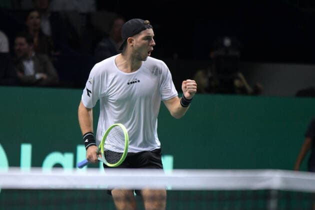 MALAGA, SPAIN - NOVEMBER 24: Jan-Lennard Struff during the Davis Cup by Rakuten Finals 2022 quarter-finals match between Germany and Canada at Palacio de los Deportes Jose Maria Martin Carpena on November 24, 2022 in Malaga, Spain Copyright: xAndreaxRositox DSC_7931
