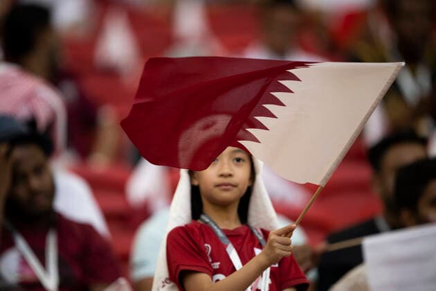 DOHA, QATAR - NOVEMBER 25: Detail shot of a Qatar flag before the FIFA World Cup, WM, Weltmeisterschaft, Fussball Qatar 2022 Group A match between Qatar and Senegal at Al Thumama Stadium on November 25, 2022 in Doha, Qatar. (Photo by Sebastian Frej) WCS  Copyright: xSebastianxFrej