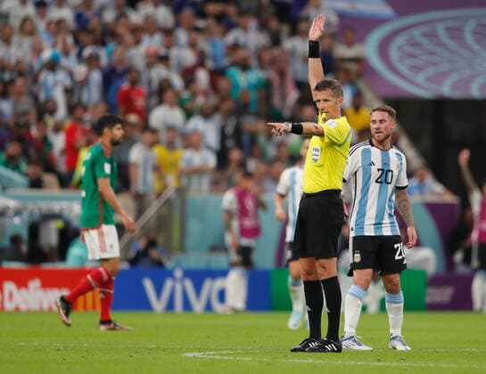 Argentina v Mexico 2022 FIFA World Cup, WM, Weltmeisterschaft, Fussball Referee Daniele Orsato during the 2022 FIFA World Cup Group C match at Lusail Stadium, Lusail Content Not Available For UK Newspapers Copyright: xPaulxChestertonx FIL-17646-0114 UK Newspapers OUT