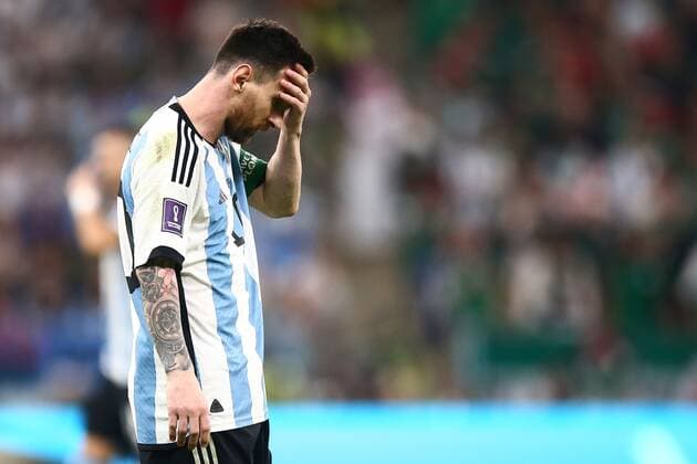 Mandatory Credit: Photo by Michael Zemanek Shutterstock (13634795bx) Lionel Messi of Argentina Argentina v Mexico, FIFA World Cup, WM, Weltmeisterschaft, Fussball 2022, Group C, Football, Lusail Stadium, Al Daayen, Qatar - 26 Nov 2022 Editorial Use Only Argentina v Mexico, FIFA World Cup 2022, Group C, Football, Lusail Stadium, Al Daayen, Qatar - 26 Nov 2022 Editorial Use Only  Copyright: xMichaelxZemanek Shutterstockx 13634795bx
