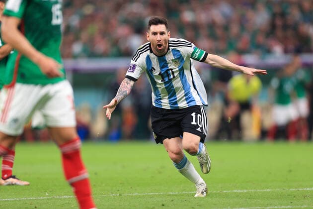 Football - FIFA World Cup, WM, Weltmeisterschaft, Fussball - Group C - Argentina v Mexico 26th November 2022 - FIFA World Cup - Group C - Argentina v Mexico - Lionel Messi of Argentina celebrates their first goal with Julian Alvarez of Argentina - Photo: Simon Stacpoole Offside. Doha Qatar Copyright: xSimonxStacpoolexOffside