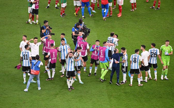Fussball, Herren, Saison 2022 23, WM in Katar, Gruppe C (2. Spieltag), Argentinien - Mexiko im Lusail Iconic Stadium in Lusail, Argentinien, Jubel nach Abpfiff, 26.11. 2022, Copyright: xMatthiasxKochx