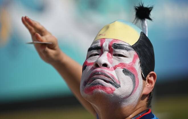 Qatar Soccer World Cup Japan - Costa Rica 8325348 27.11.2022 A Japan s fan waits before the start of the Qatar 2022 World Cup Group E soccer match between Japan and Costa Rica, in Doha, Qatar. Grigory Sysoev Sputnik Doha Qatar  Copyright: xGrigoryxSysoevx