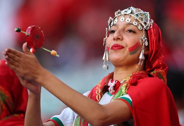 Doha, Qatar, 27th November 2022. Morocco fan during the FIFA World Cup, WM, Weltmeisterschaft, Fussball 2022 match at Al Thumama Stadium, Doha. Picture credit should read: David Klein Sportimage EDITORIAL USE ONLY. No use with unauthorised audio, video, data, fixture lists, club league logos or live services. Online in-match use limited to 120 images, no video emulation. No use in betting, games or single club league player publications. SPI-2067-0015