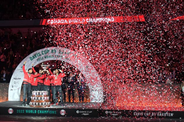 RECORD DATE NOT STATED MALAGA, SPAIN - NOVEMBER 27 : Canada celebration during the Davis Cup by Rakuten Finals 2022 finals match between Australia and Canada at Palacio de los Deportes Jose Maria Martin Carpena on November 27, 2022 in Malaga, Spain Copyright: xAndreaxRositox DSC_3753