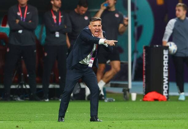 Mandatory Credit: Photo by Kieran McManus Shutterstock (13634907bv) John Herdman manager of Canada Croatia v Canada, FIFA World Cup, WM, Weltmeisterschaft, Fussball 2022, Group F, Football, Khalifa International Stadium, Ar-Rayyan, Qatar - 27 Nov 2022 Editorial Use Only Croatia v Canada, FIFA World Cup 2022, Group F, Football, Khalifa International Stadium, Ar-Rayyan, Qatar - 27 Nov 2022 Editorial Use Only  Copyright: xKieranxMcManus Shutterstockx 13634907bv