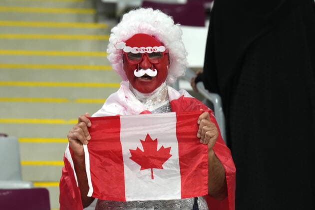November 27, 2022, AL RAYYAN, QATAR: Canadian fans cheer ahead of F World Cup soccer action between Canada and Croatia at the Khalifa International Stadium in Al Rayyan, Qatar on Sunday, November 27, 2022. Canada News - November 27, 2022  - ZUMAc35_ 20221127_zaf_c35_050 Copyright: xNathanxDenettex