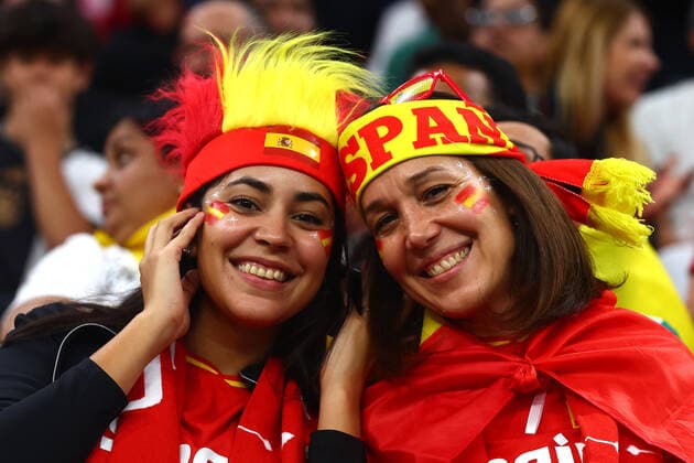 Spain fans look on during the 2022 FIFA World Cup, WM, Weltmeisterschaft, Fussball Group E match at Al Bayt Stadium in Doha, Qatar on November 27, 2022.  DOH20221127010 CHRISxBRUNSKILL