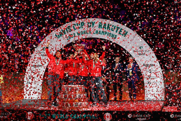 Sieger Team Canada, Siegerehrung, Praesentation, Freude, Emotion, Davis Cup Finale 2022, Palacio de Deportes JosÃ Copyright: xJuergenxHasenkopfx