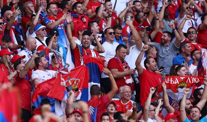 Al Wukair, Qatar, 28th November 2022. Serbian fans during the FIFA World Cup, WM, Weltmeisterschaft, Fussball 2022 match at Al Janoub Stadium, Al Wukair. Picture credit should read: David Klein Sportimage EDITORIAL USE ONLY. No use with unauthorised audio, video, data, fixture lists, club league logos or live services. Online in-match use limited to 120 images, no video emulation. No use in betting, games or single club league player publications. SPI-2069-0004