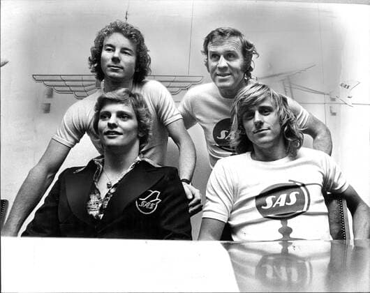 Ulrika Knape, simhoppare Sverige och Björn Borg, tennisspelare. Staende fr. v. Ingemar Stenmark, alpin skidakare och Sven Tumba, fd ishockeyspelare Sverige 1974-11-07 (c) SCHREIBER BO Aftonbladet IBL Bildbyra * * * EXPRESSEN OUT * * * AFTONBLADET 2186 Stockholm Sverige svenska kändisar x2512x *** Ulrika Knape, swimmer Sweden and Björn Borg, tennis player Standing fr v Ingemar Stenmark, alpine skier and Sven Tumba, former ice hockey player Sweden 1974 11 07 c SCHREIBER BO Aftonbladet IBL Bildbyra EXPRESSEN OUT AFTONBLADET 2186 Stockholm Sweden Swedish celebrities x2512x  Copyright: xAftonbladet TTx STENMARK-TUMBA-KNAPE-BORG