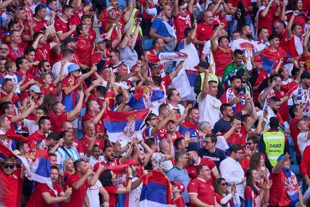RECORD DATE NOT STATED FIFA World Cup, WM, Weltmeisterschaft, Fussball Qatar 2022 Cameroon vs Serbia Fans o Aficion during the game Cameroon vs Serbia, Corresponding to Group G of the FIFA World Cup Qatar 2022, at Al Janoub Stadium, Al Wakrah, Doha, November 28, 2022. <br><br> Fans o Aficion durante el partido Camerun vs Serbia, correspondiente al Grupo G de la Copa Mundial de la FIFA Qatar 2022, en el Estadio Al Janoub, Al Wakrah, Doha, 28 de noviembre de 2022. AL WAKRAH DOHA QATAR  Copyright: xCristianxdexMarchenax 20221128_14245