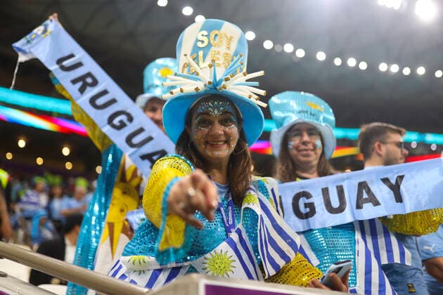 Fans of Uruguay during a FIFA World Cup, WM, Weltmeisterschaft, Fussball soccer match of the group phase between Portugal and Uruguay at Lusail stadium in Lusail, Qatar, 28 November 2022. World Cup: Portugal vs. Uruguay !ACHTUNG: NUR REDAKTIONELLE NUTZUNG!  Copyright: xJUANxIGNACIOxRONCORONIx GR1270 20221128-bdc6b620caacfb190e521c2e84cd4f5bfe6ce656