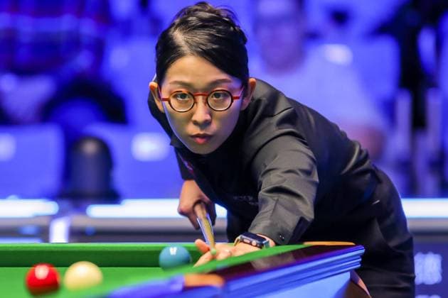 Sport Themen der Woche KW48 Sport Bilder des Tages Snooker 2022 Betvictor Scottish Open Ng On Yee during Day 2 of the BetVictor Scottish Open 2022, Kyren Wilson vs Ng On Yee, 2022 Betvictor Scottish Open at Meadowbank Arena, Edinburgh, Scotland on 29 November 2022. Edinburgh Meadowbank Arena Midlothian Scotland Editorial use only , Copyright: xColinxPoultneyx PSI-16440-0024