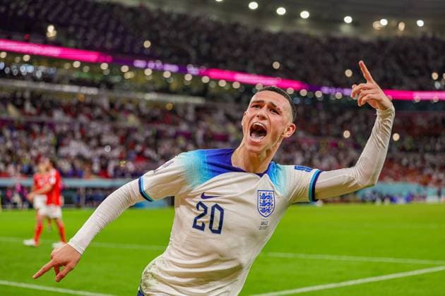 Bilder des Jahres, Sport 11 November Sport Themen der Woche KW48 Sport Bilder des Tages Wales v England 2022 FIFA World Cup, WM, Weltmeisterschaft, Fussball 29 11 2022. Match 33 Goal 0-2 Phil Foden (20) of England scores a goal and celebratesduring the 2022 Fifa World Cup match between Wales and England at Ahmad bin Ali Stadium, Al Rayyan, Qatar on 29 November 2022. Editorial use only , Copyright: xNigelxKeenex PSI-16415-0016