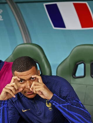 Kylian Mbappe of France, during the match between Tunisia and France, for the 3rd round of Group D of the FIFA World Cup, WM, Weltmeisterschaft, Fussball Qatar 2022, Education City Stadium this Wednesday 30. 30761 (Heuler Andrey SPP)  Copyright: xHeulerxAndreyx xSPPx spp-en-HeAn-HADE0395