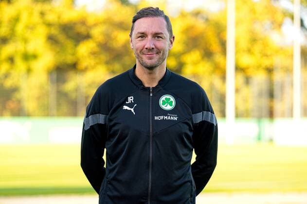 02.11.2022 - Fussball - 2. Bundesliga - Saison 2022 2023 - SpVgg Greuther Fürth Fuerth - - Jurek Rohrberg ( Trainer-Assistent SpVgg Greuther Fürth ) - Einzelbild Einzelfoto Portrait Porträt Kopfbild