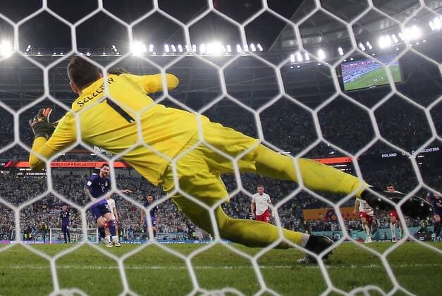 Mandatory Credit: Photo by Michael Zemanek Shutterstock (13640349ct) Goalkeeper Wojciech Szczesny of Poland saves Lionel Messi of Argentina penalty shot Poland v Argentina, FIFA World Cup, WM, Weltmeisterschaft, Fussball 2022, Group C, Football, Stadium 974, Doha, Qatar - 30 Nov 2022 Editorial Use Only Poland v Argentina, FIFA World Cup 2022, Group C, Football, Stadium 974, Doha, Qatar - 30 Nov 2022 Editorial Use Only  Copyright: xMichaelxZemanek Shutterstockx 13640349ct