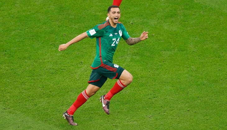 Luis Chavez of Mexico celebrates a goal during the FIFA World Cup, WM, Weltmeisterschaft, Fussball soccer match of the group phase between Saudi Arabia and Mexico at Lusail stadium, Qatar 30 November 2022. World Cup 2022: Saudi Arabia vs. Mexico !ACHTUNG: NUR REDAKTIONELLE NUTZUNG!  Copyright: xEstebanxBibax GR3284 20221130-fcb057da1c05fb911b4954c8bc68e967008abaa0